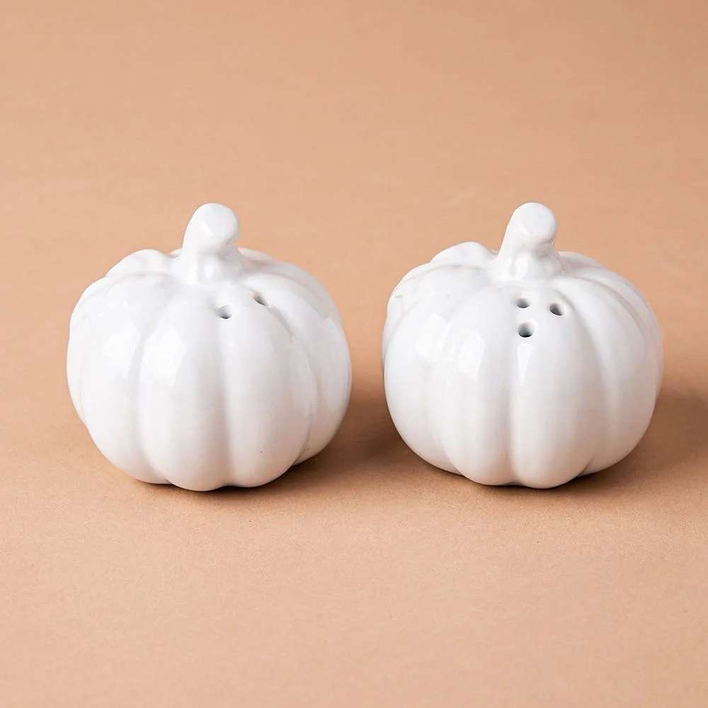 Talking Tables White Ceramic Pumpkin Salt and Pepper Shakers Decor Brand New